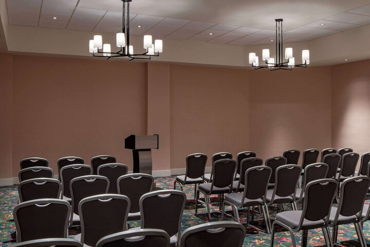 Graduate by Hilton Fayetteville AR