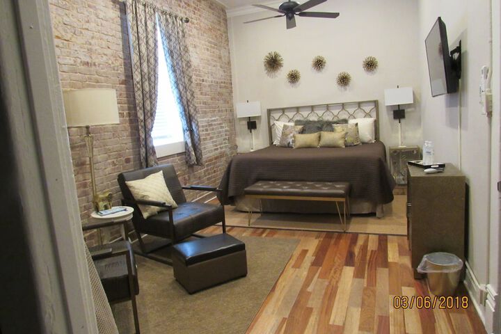 Room 40 of 50