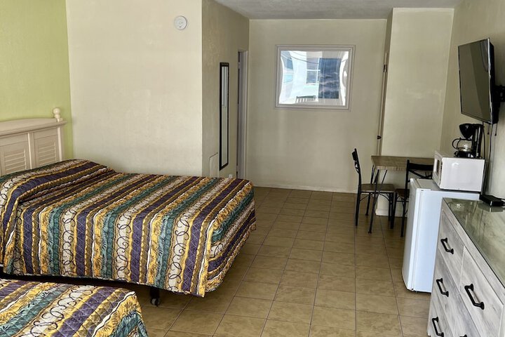 Room 36 of 66