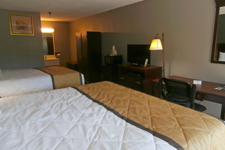 Room 2 of 12