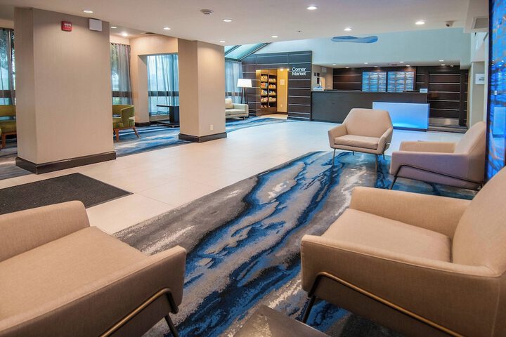 Hotel Interior 10 of 38