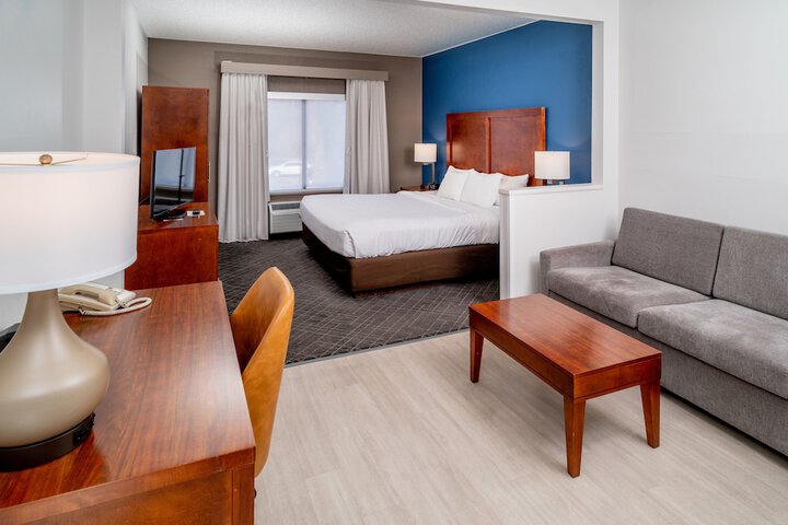 Room 8 of 29