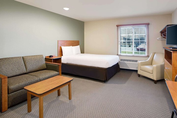 Room 18 of 26