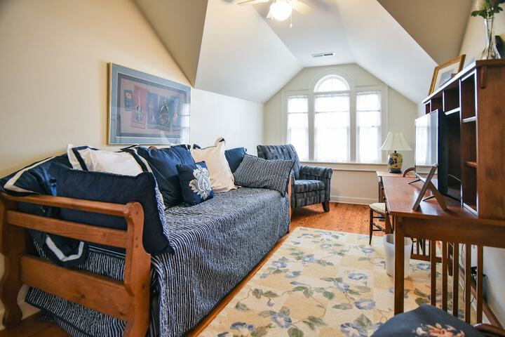 Room 45 of 71