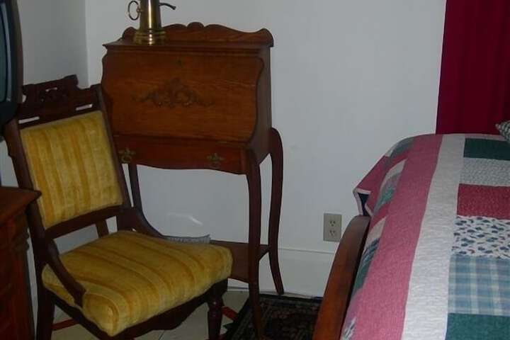 Room 15 of 20