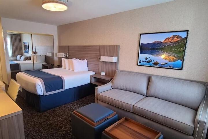 Room 15 of 27