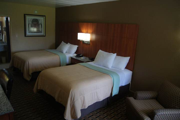 Room 64 of 110
