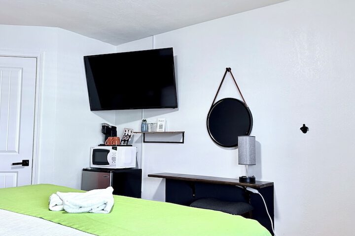 Room 46 of 54