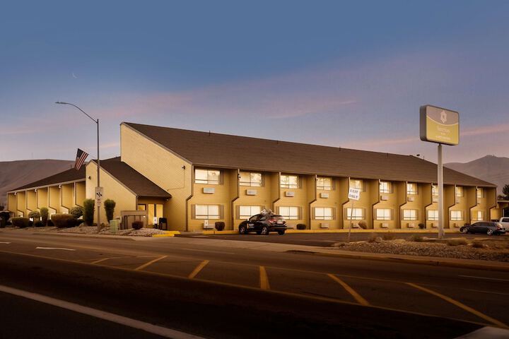 Hotel 3 of 40