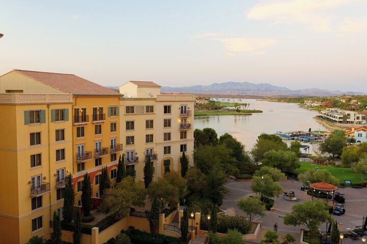 Hotel 2 of 79