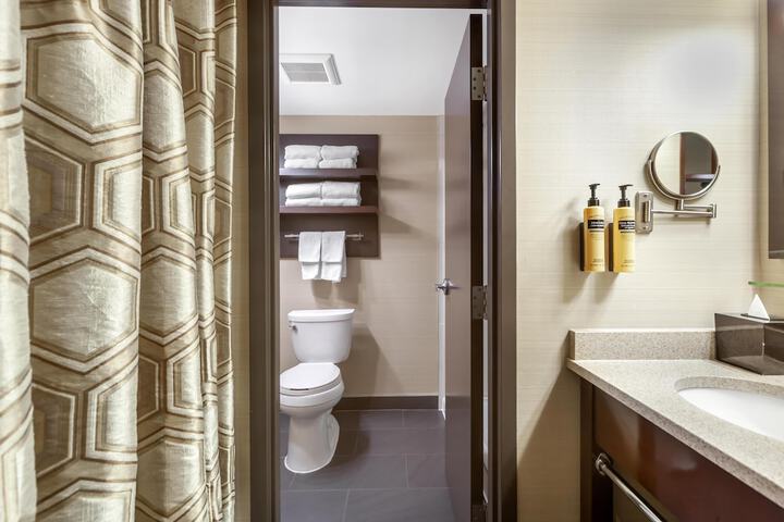 Best Western Plus Edmonton Airport