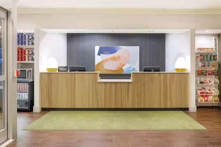 Spark by Hilton Palatine Arlington Heights