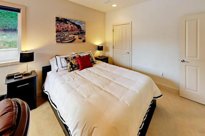14341 SE 84th CT Home 3.5 Bathrooms Home