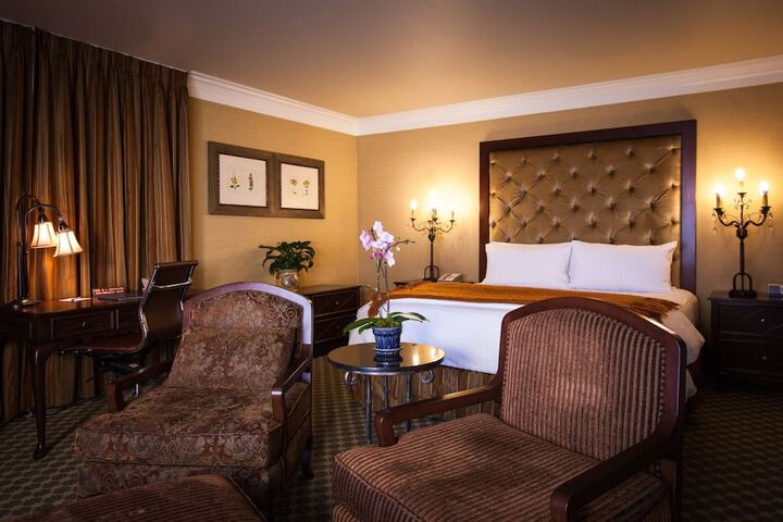 Room 21 of 47