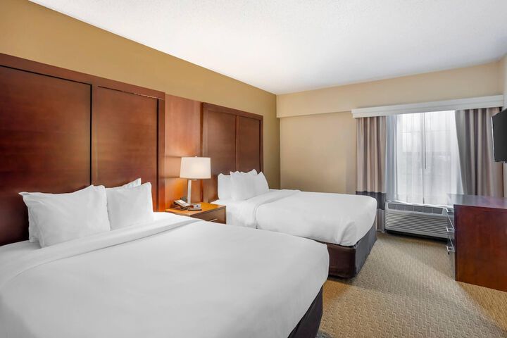 Comfort Suites State College near Penn State