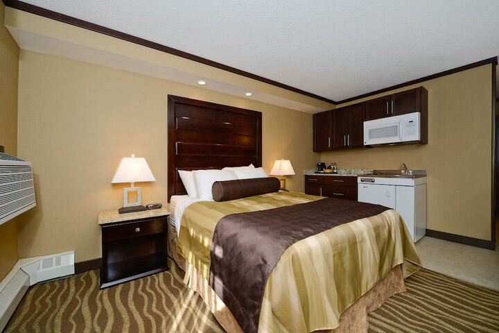 Room 30 of 41