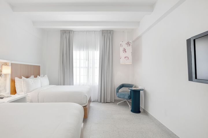 Room 19 of 35