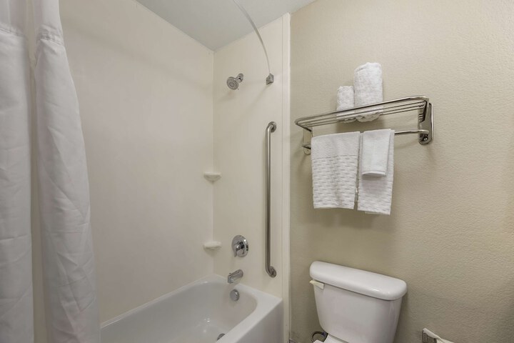 Best Western Plus Henderson Hotel