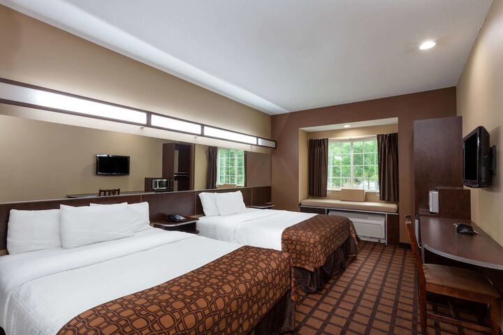 Room 16 of 17