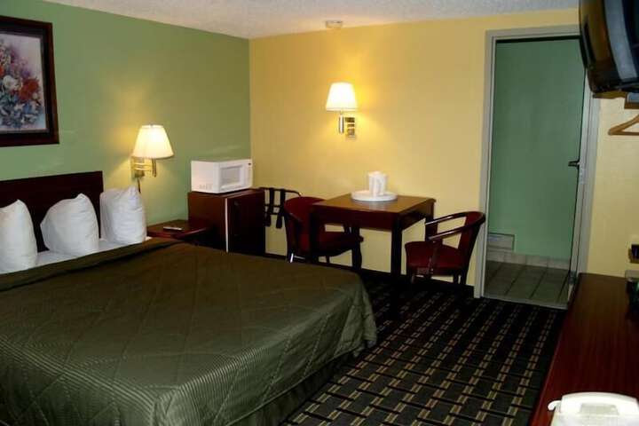 Room 31 of 35