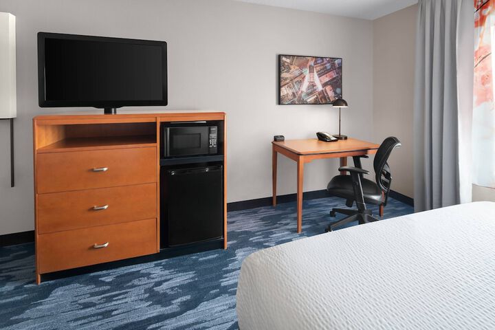 Room 19 of 27