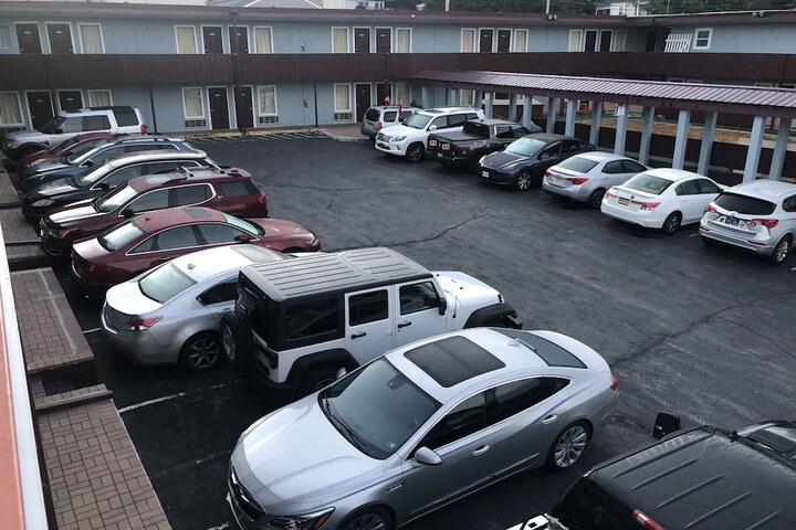 Hotel 3 of 35