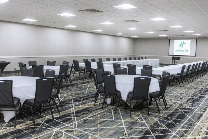 Holiday Inn Sioux Falls-City Centre by IHG