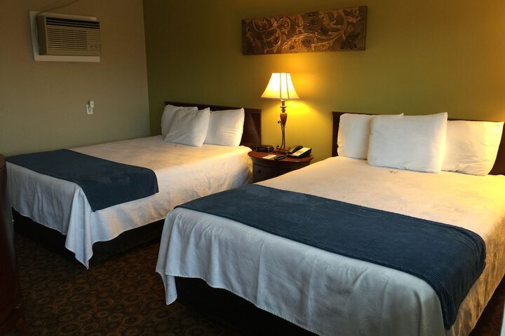 Room 8 of 21