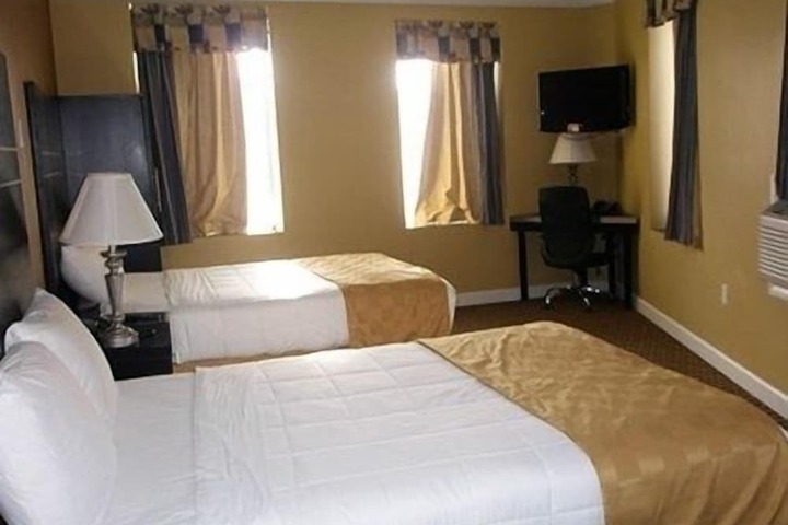 Prince Hotel