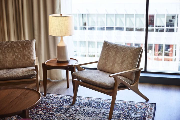 The Scarlet Lincoln, a Tribute Portfolio Hotel