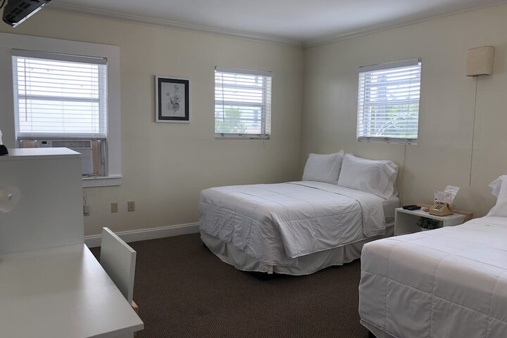 Room 49 of 65