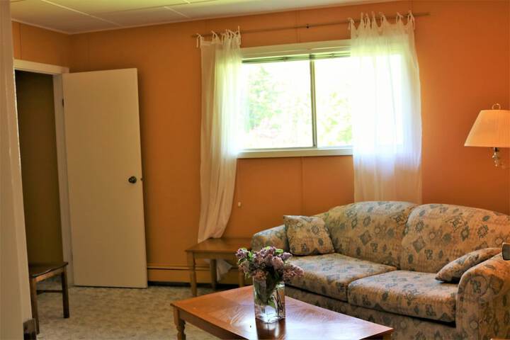 Room 52 of 63