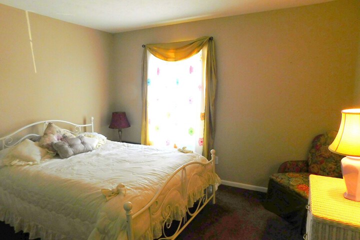 Evonnes Sharing House