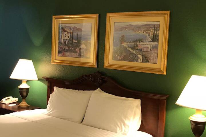 Room 36 of 48