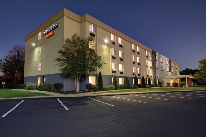 Hotel 2 of 34
