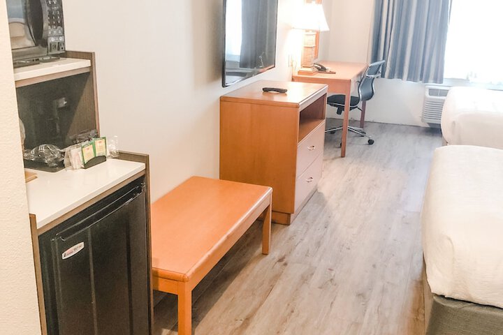 Room 40 of 56