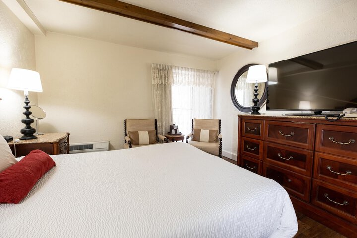 Fireside Inn & Suites Bangor