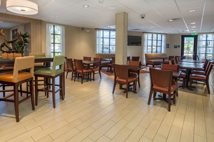 Hampton Inn Santa Barbara / Goleta