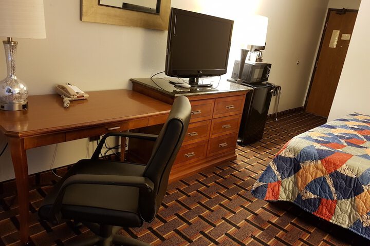 Room 19 of 54