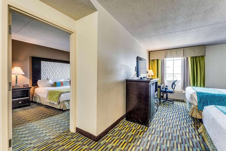 Room 14 of 50
