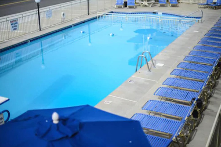 Pool 11 of 72
