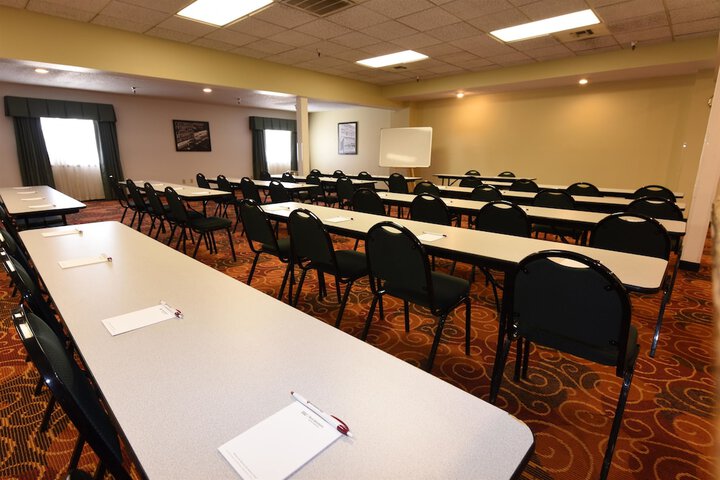 Best Western Plus Ahtanum Inn