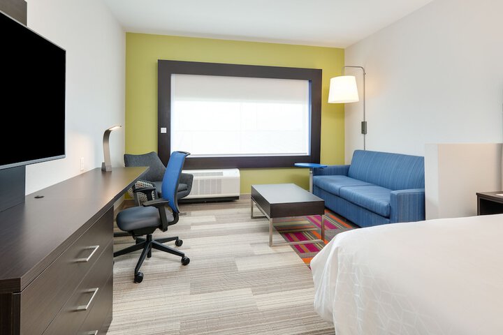 Holiday Inn Express Kermit by IHG