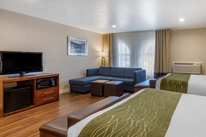 Room 41 of 55