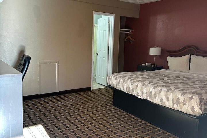 Americas Best Value Inn Franklin