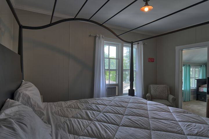 Room 15 of 57