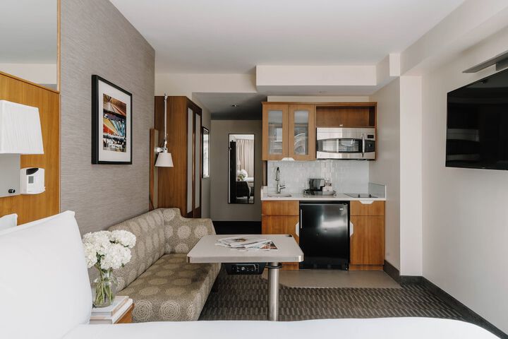 Room 18 of 57