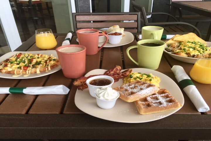 Breakfast/Coffee Service 33 of 41