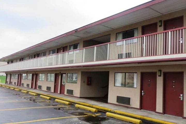 Hotel 3 of 37