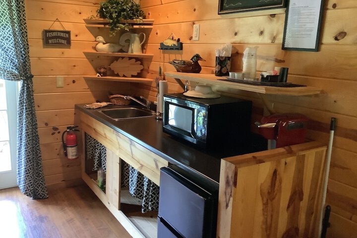 Nacoochee Valley Lodge